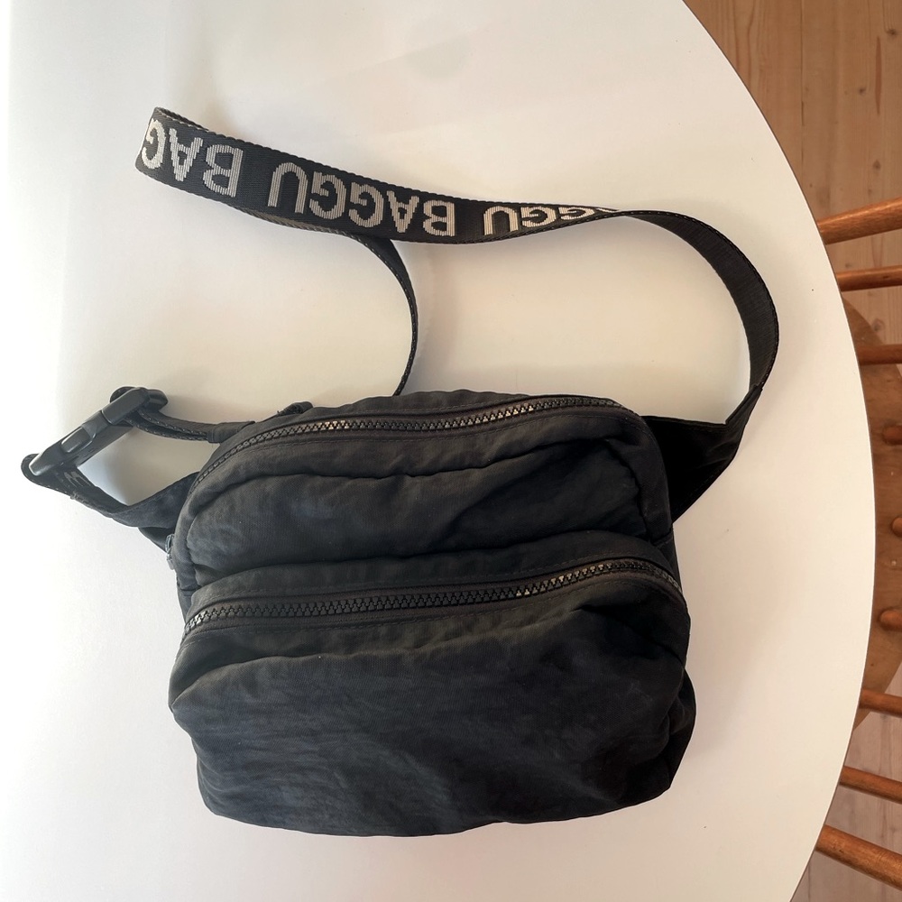 Baggu Fanny Pack in Black/White